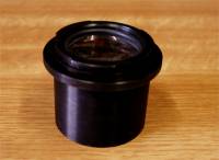 Le correcteur dans sa monture anodise